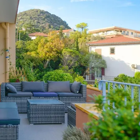 Sea View Apartment With Large Terrace & 2 Bathrooms Mandelieu Apartament Mandelieu
